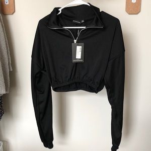 Cropped quarter zip🖤